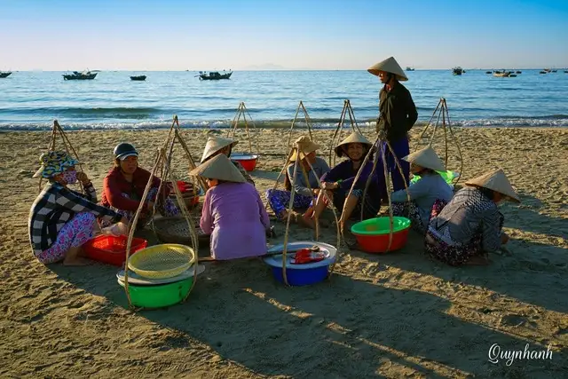 Bãi Biển Mỹ Khê Đà Nẵng: Khung Cảnh Bình Minh Tuyệt Đẹp Bãi Biển Mỹ Khê Đà Nẵng: Khung Cảnh Bình Minh Tuyệt Đẹp