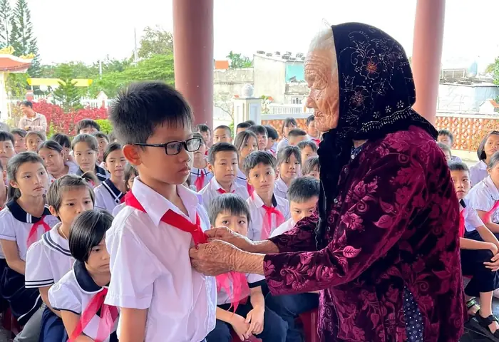 Bà Mẹ Việt Nam Anh Hùng: Danh Hiệu Cao Quý Và Ý Nghĩa Thiêng Liêng