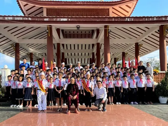 Bà Mẹ Việt Nam Anh Hùng: Danh Hiệu Cao Quý Và Ý Nghĩa Thiêng Liêng