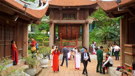 Top 5 Khách Sạn Gần Sân Bay Nội Bài: Đánh Giá Chi Tiết & Gợi Ý Chọn Lọc Top 5 Khách Sạn Gần Sân Bay Nội Bài: Đánh Giá Chi Tiết & Gợi Ý Chọn Lọc