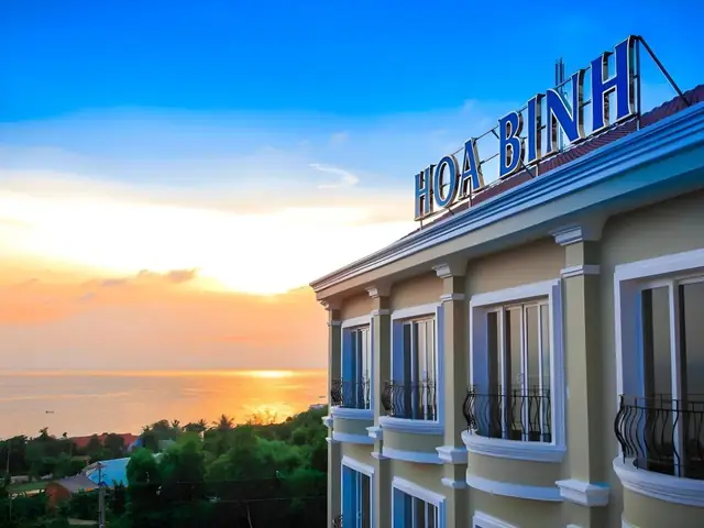 Đánh Giá Khách Sạn Hoa Binh Phú Quốc: Trải Nghiệm Thực Tế 2026