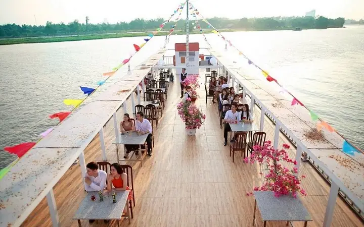 Top 5 Khách Sạn Gần Bến Ninh Kiều Cần Thơ: Đánh Giá Chi Tiết Từ A Đến Z