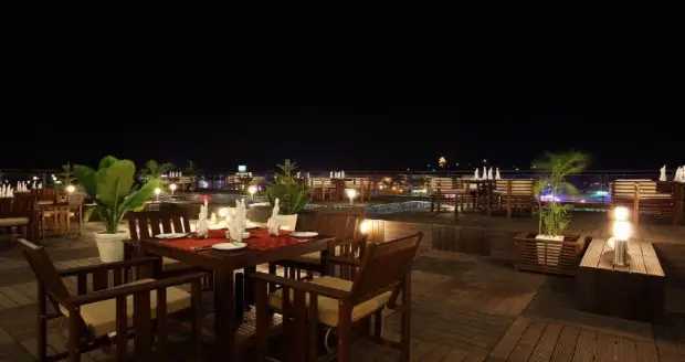 Đánh Giá Khách Sạn Phú Yên Gần Biển: Top 10 Lựa Chọn Từ Cao Cấp Đến Tiết Kiệm