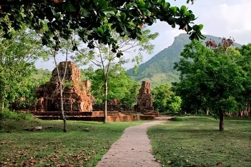 Kiến Trúc Mỹ Sơn: Di Sản Văn Hóa Chăm Pa Tráng Lệ Và Hùng Vĩ