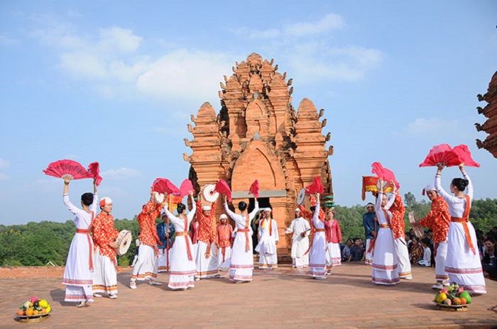 lễ hội tháp bà ponagar nha trang - Hình 2
