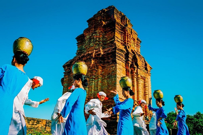 lễ hội tháp bà ponagar nha trang - Hình 3