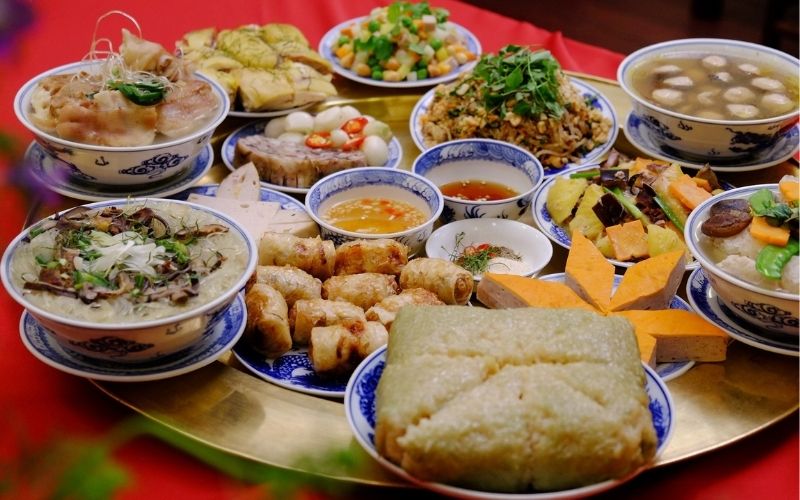 mâm cơm cúng gia tiên - Hình 2