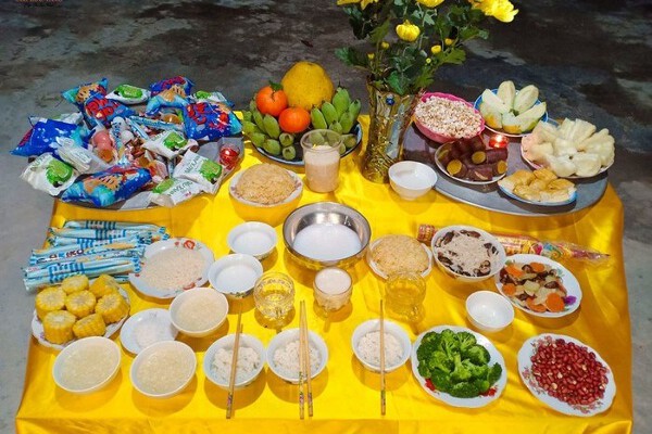 mâm cúng giao thừa ngoài trời - Hình 3