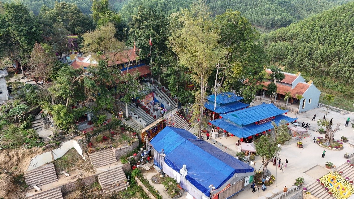 mộ ông hoàng bảy ở đâu - Hình 2
