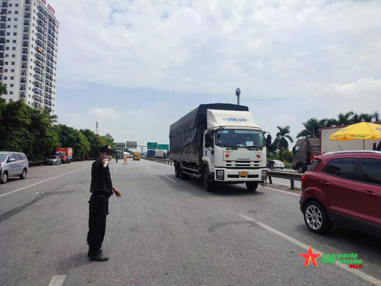 muốn ra khỏi hà nội cần giấy tờ gì - Hình 2
