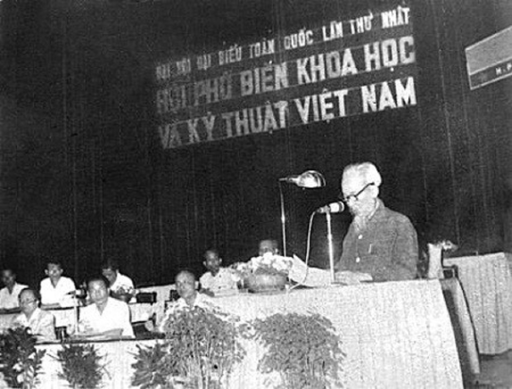 ngày 18 5 là ngày gì