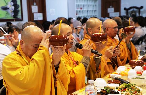 nghi thức cúng ngọ - Hình 2