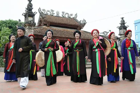 Dân Ca Quan Họ Bắc Ninh: Nguồn Gốc Và Bản Sắc Văn Hóa