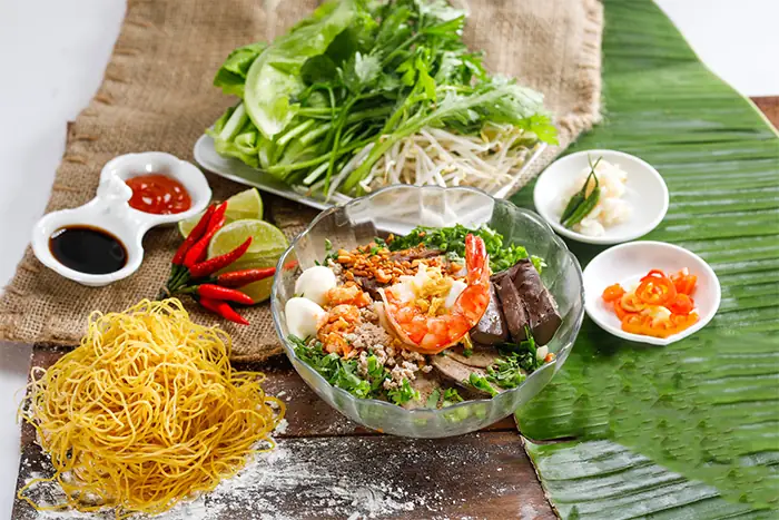 Hủ Tiếu Nam Vang: Nguồn Gốc Và Cách Thưởng Thức Đúng Điệu Hủ Tiếu Nam Vang: Nguồn Gốc Và Cách Thưởng Thức Đúng Điệu