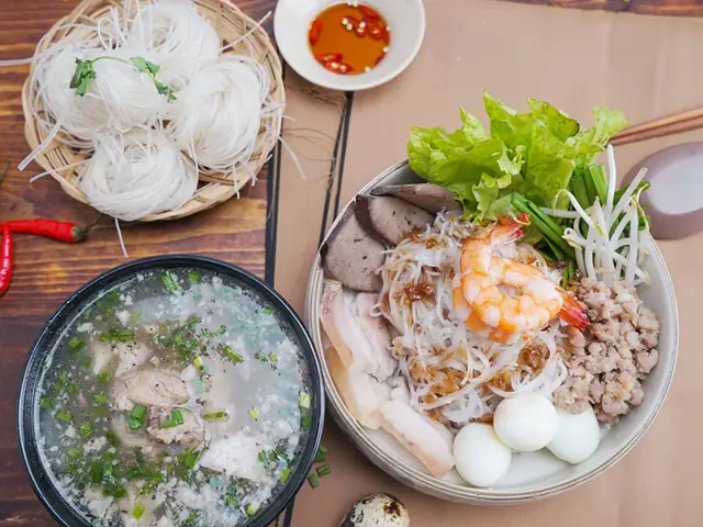 Hủ Tiếu Nam Vang: Nguồn Gốc Và Cách Thưởng Thức Đúng Điệu Hủ Tiếu Nam Vang: Nguồn Gốc Và Cách Thưởng Thức Đúng Điệu