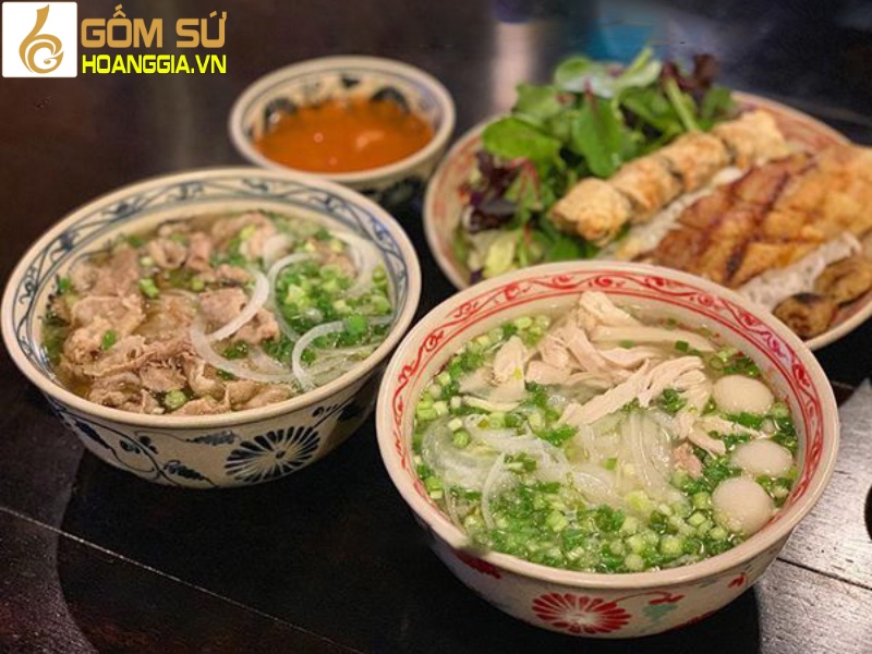 phở bò sông hồng bát tràng