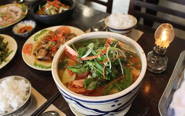 Top 8 Quán Cơm Gia Đình Đà Lạt Ngon, Giá Rẻ, Đáng Đến Nhất