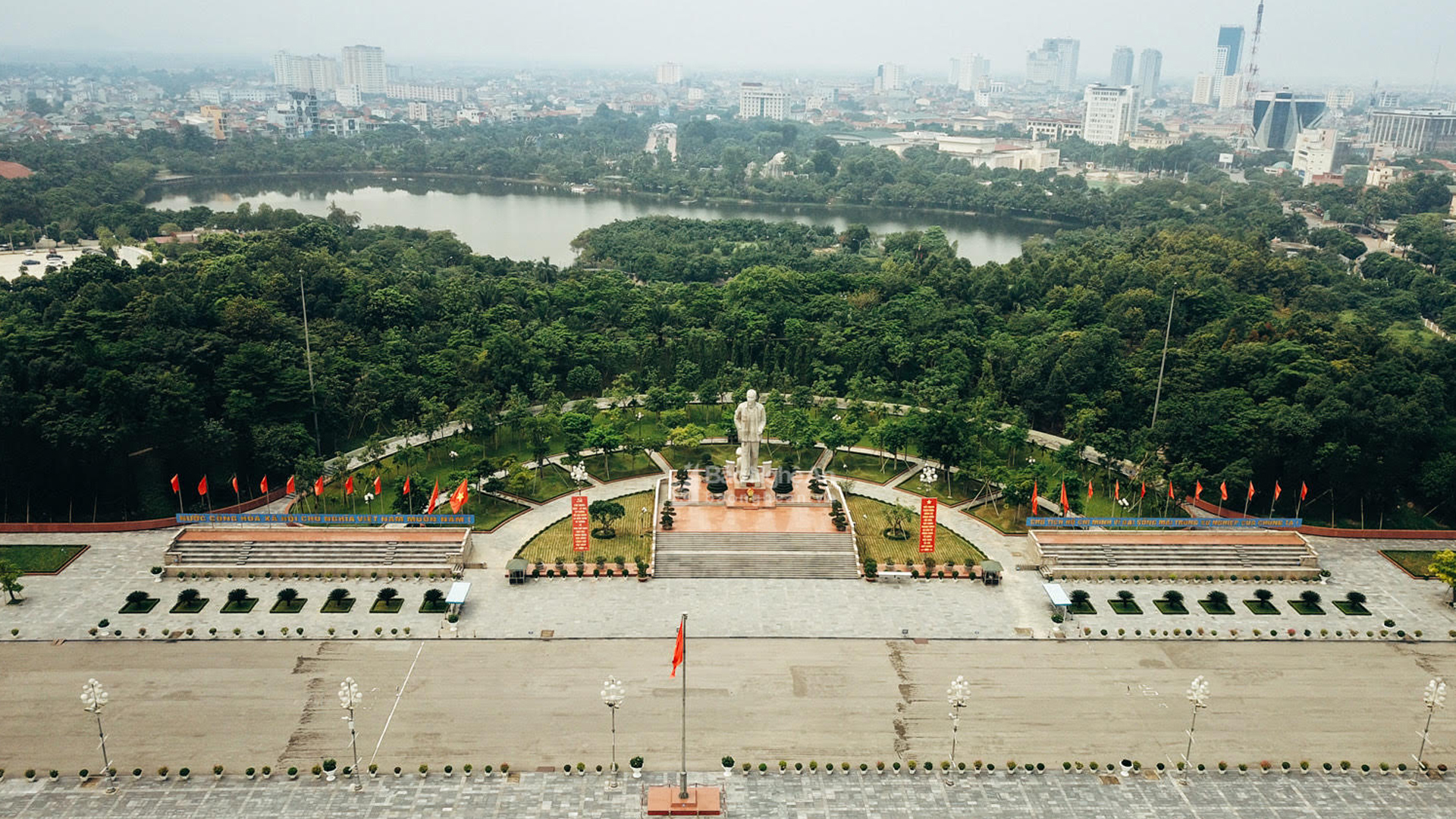 quảng trường hồ chí minh nghệ an - Hình 5