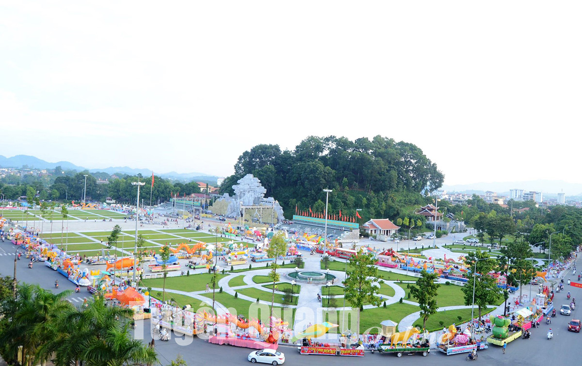 quảng trường nguyễn tất thành tuyên quang - Hình 5