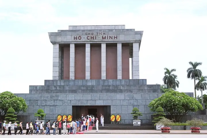 Quy Định Trang Phục Vào Lăng Bác 2026: Hướng Dẫn Chi Tiết Và Lời Khuyên