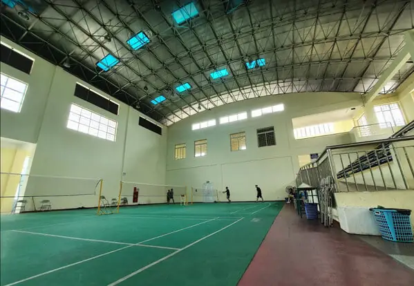 Đánh Giá Toàn Diện Sân Cầu Lông Công Viên Thống Nhất: Ưu Điểm Vượt Trội Và Lưu Ý Khi Thuê Sân