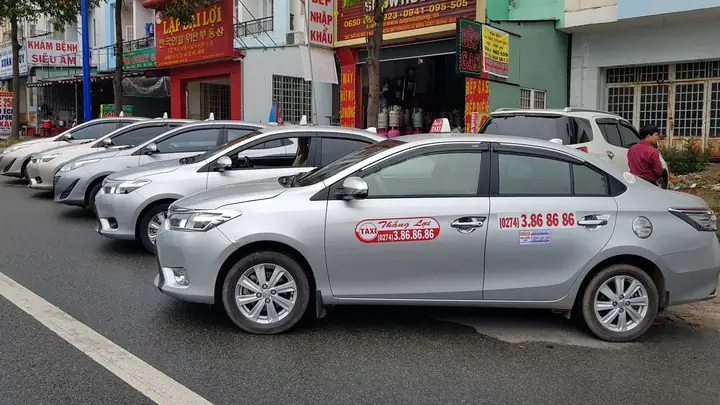 Đánh Giá Chi Tiết: Số Điện Thoại Taxi Vinasun Biên Hòa & Các Hãng Uy Tín Khác