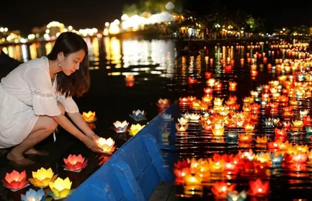 Thả Đèn Hoa Đăng Vào Ngày Nào? Các Dịp Lễ Và Ý Nghĩa Cần Biết Thả Đèn Hoa Đăng Vào Ngày Nào? Các Dịp Lễ Và Ý Nghĩa Cần Biết