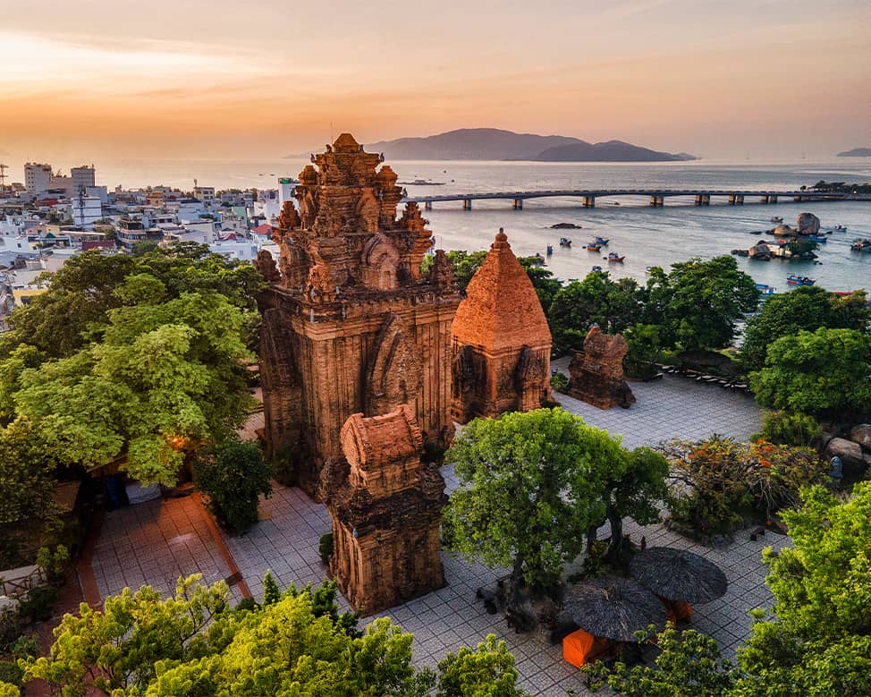 tháp bà ponagar ở nha trang - Hình 2