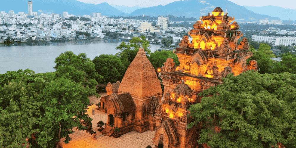 tháp bà ponagar ở nha trang - Hình 4