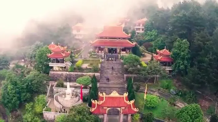 Thiền Viện Trúc Lâm Tây Thiên: Hành Trình Tâm Linh Vượt Qua Núi Rừng Tam Đảo Thiền Viện Trúc Lâm Tây Thiên: Hành Trình Tâm Linh Vượt Qua Núi Rừng Tam Đảo