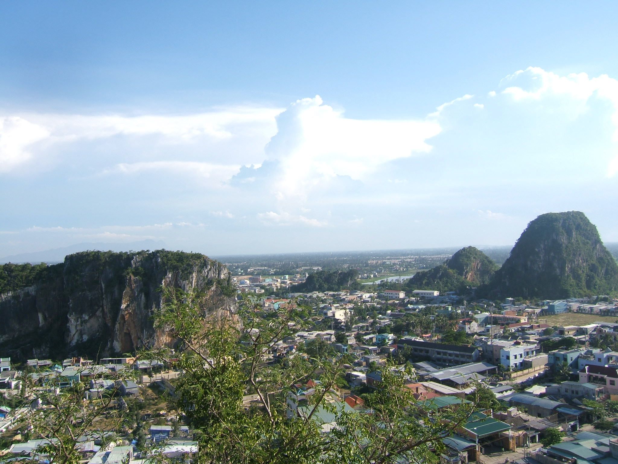 thuyết minh về ngũ hành sơn - Hình 2