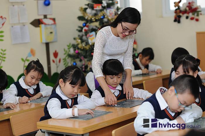 tìm hiểu về nghề giáo viên - Hình 1