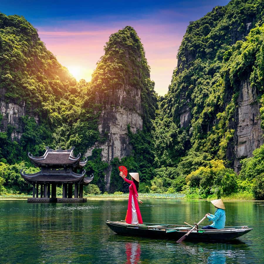trang an boat tour ninh binh - Hình 5