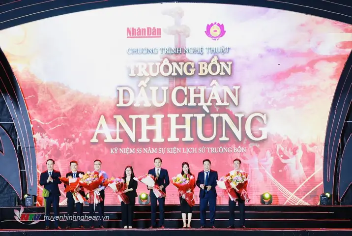 Truông Bồn - Dấu Chân Anh Hùng: Đánh Giá Toàn Diện Về Chương Trình Nghệ Thuật Kỷ Niệm
