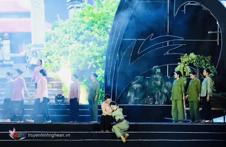 Truông Bồn - Dấu Chân Anh Hùng: Đánh Giá Toàn Diện Về Chương Trình Nghệ Thuật Kỷ Niệm