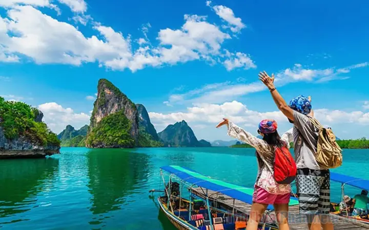 Top 5 Kiểu Đăng Ảnh Đi Chơi Hài Hước Được Cộng Đồng Yêu Thích Nhất
