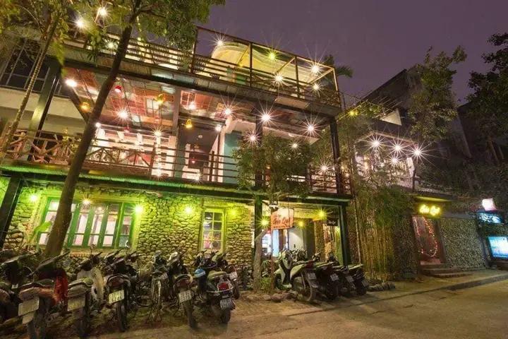 Đánh Giá Chi Tiết Về 19 Ngõ 183 Đặng Tiến Đông: Trải Nghiệm Ẩm Thực Đáng Nhớ Tại Trái Tim Hà Nội Đánh Giá Chi Tiết Về 19 Ngõ 183 Đặng Tiến Đông: Trải Nghiệm Ẩm Thực Đáng Nhớ Tại Trái Tim Hà Nội
