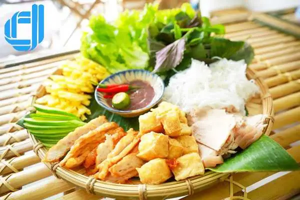 Ẩm Thực Đà Nẵng Có Gì? 5 Món Ăn Biểu Tượng Bạn Phải Thử