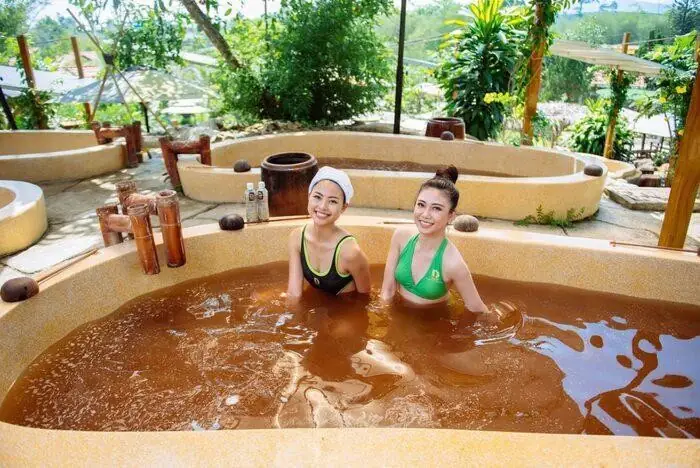 Ao Vua Sơn Tây Hà Nội: Điểm Đến Lịch Sử Và Văn Hóa Đáng Ghé Thăm?