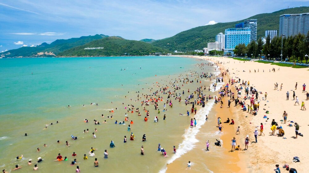 bãi tắm thành phố quy nhơn - Hình 2
