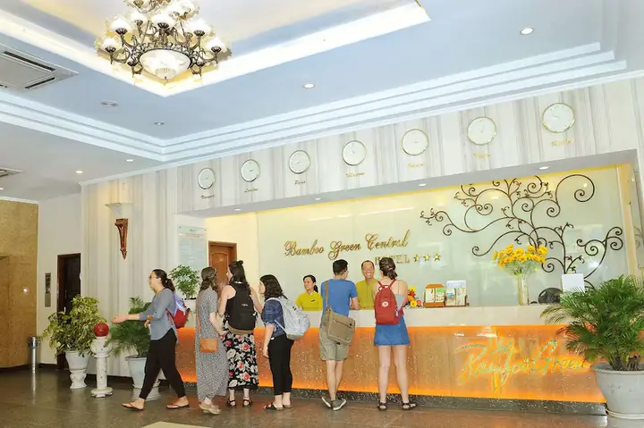 Đánh Giá Chi Tiết Khách Sạn Bamboo Green Central Đà Nẵng: Trải Nghiệm Thực Tế & Phân Tích Toàn Diện
