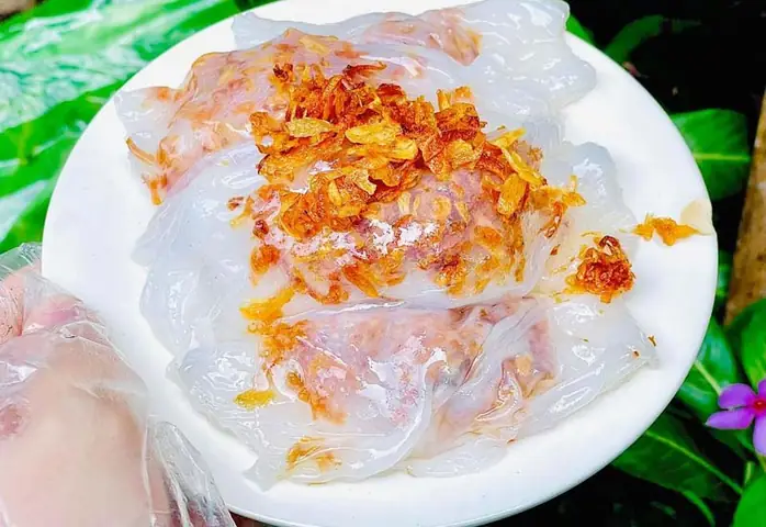 Bánh Cuốn Chả Mực Gốc Bảng Hạ Long: Review Toàn Diện