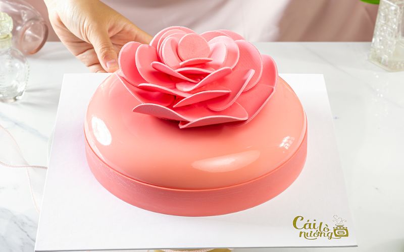 bánh kem sinh nhật sang trọng - Hình 5