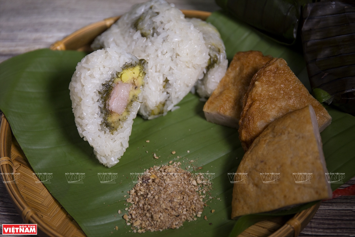 bánh khúc cô lan lê duẩn - Hình 2