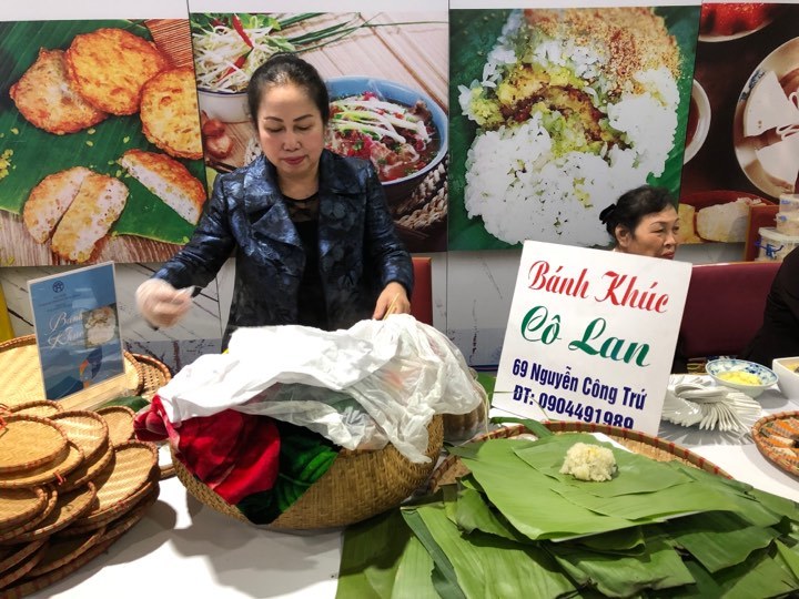 bánh khúc cô lan lê duẩn - Hình 4
