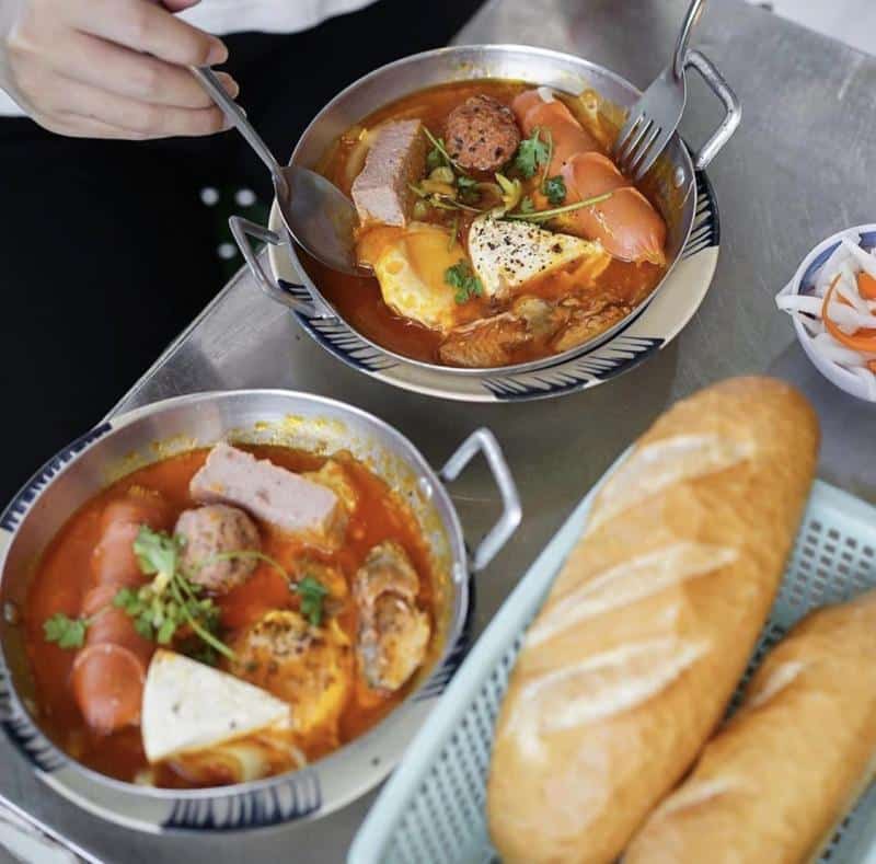 bánh mì chảo nguyễn tiểu la - Hình 3