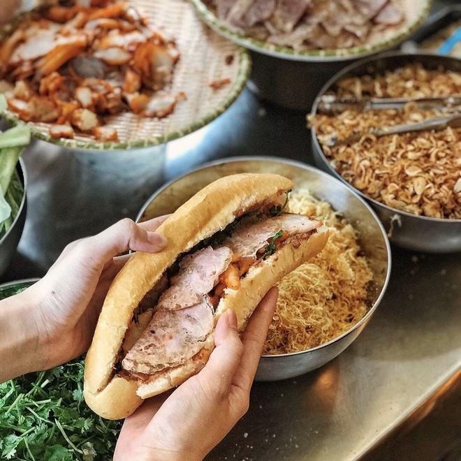 bánh mì pate 16 lê quý đôn - Hình 3