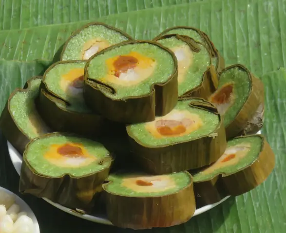 Bánh Tét Trà Cuôn: Đánh Giá Chi Tiết Về Đặc Sản Nổi Tiếng Của Người Khmer Trà Vinh Bánh Tét Trà Cuôn: Đánh Giá Chi Tiết Về Đặc Sản Nổi Tiếng Của Người Khmer Trà Vinh