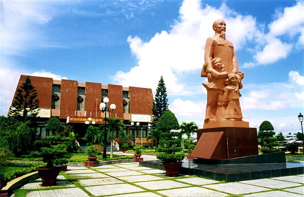 bảo tàng hồ chí minh phan thiết