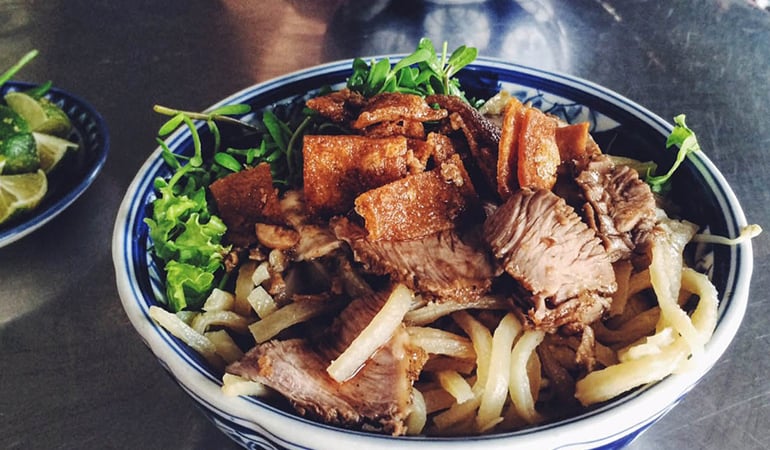 best cao lau in hoi an